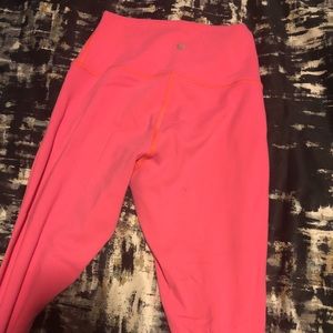 Lululemon Capri reversible leggings
